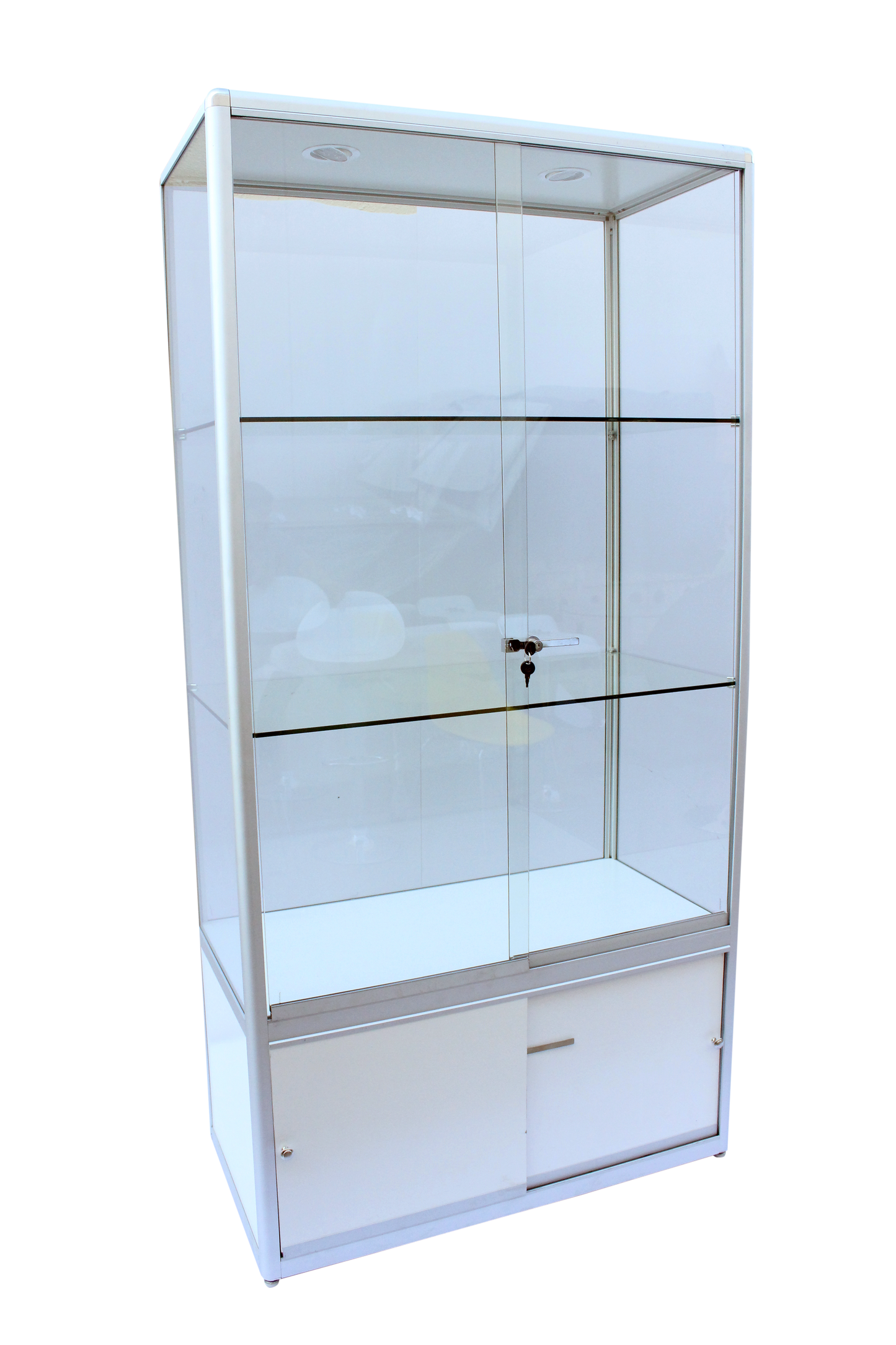 SHOWCASE – CENTER, GREY